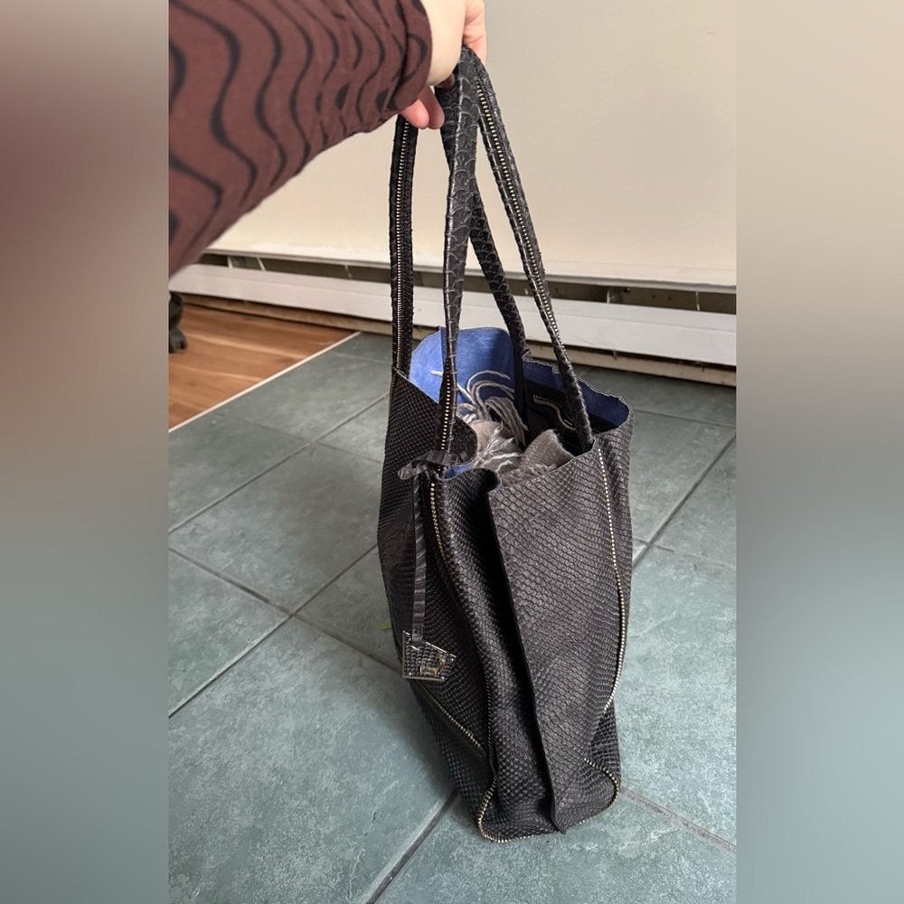 Botkier Black SoHo Python Leather Zipper Tote Bag - image 7